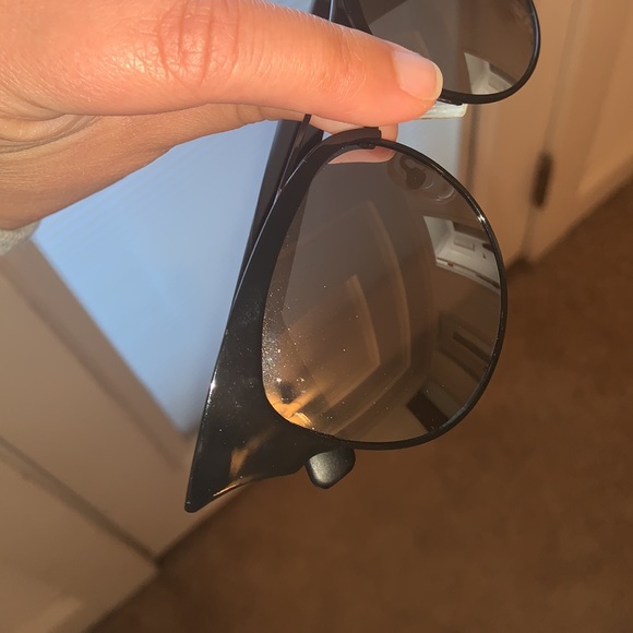 Quay Australia Sunglasses - Picture 15 of 15